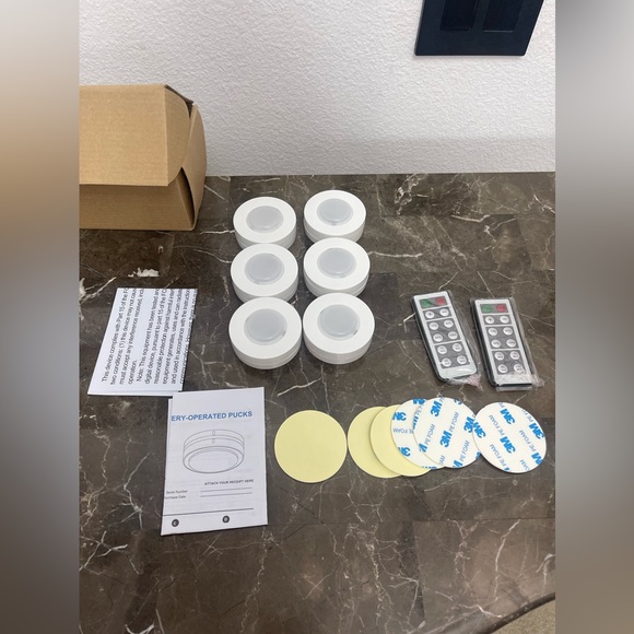 6 Pack Battery Operated LED Light Pucks, Dimmable with timers and remotes - Picture 1 of 14